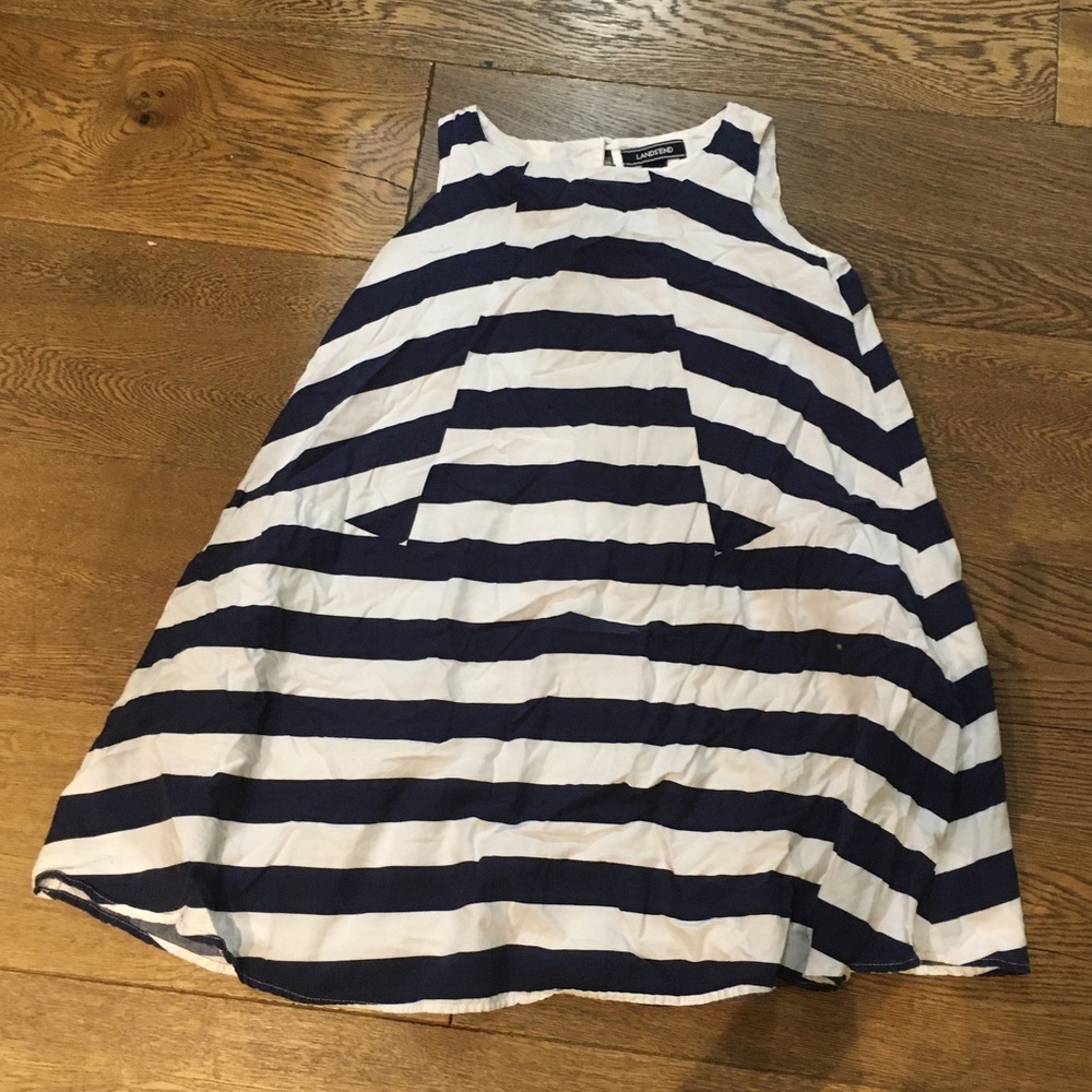 Lands’end white and dark blue Kids size 10